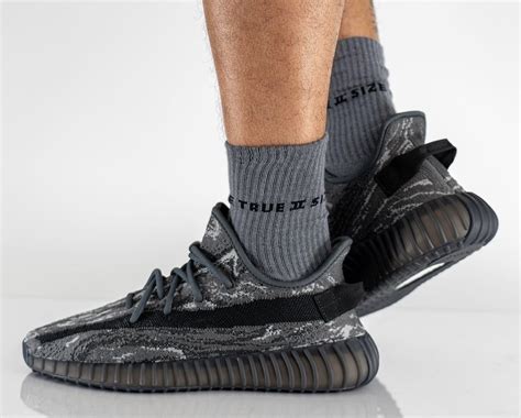 yeezy adidas zwart|Yeezy website official.